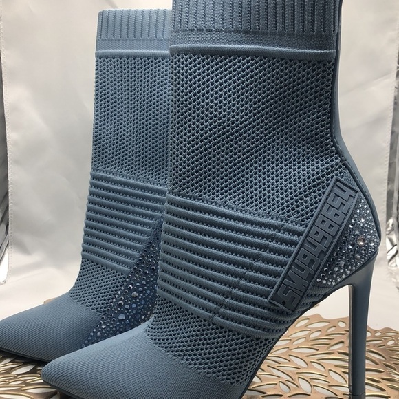 Steve Madden Baby Blue Maxwell Stiletto Point Toe Sock Booties Size 7 - Picture 3 of 10